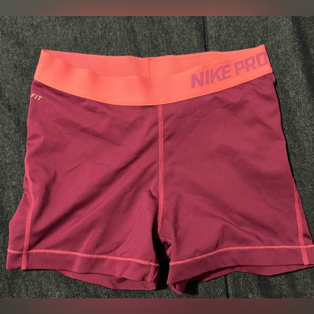Nike Pro Dri-Fit Women's Pink Shorts